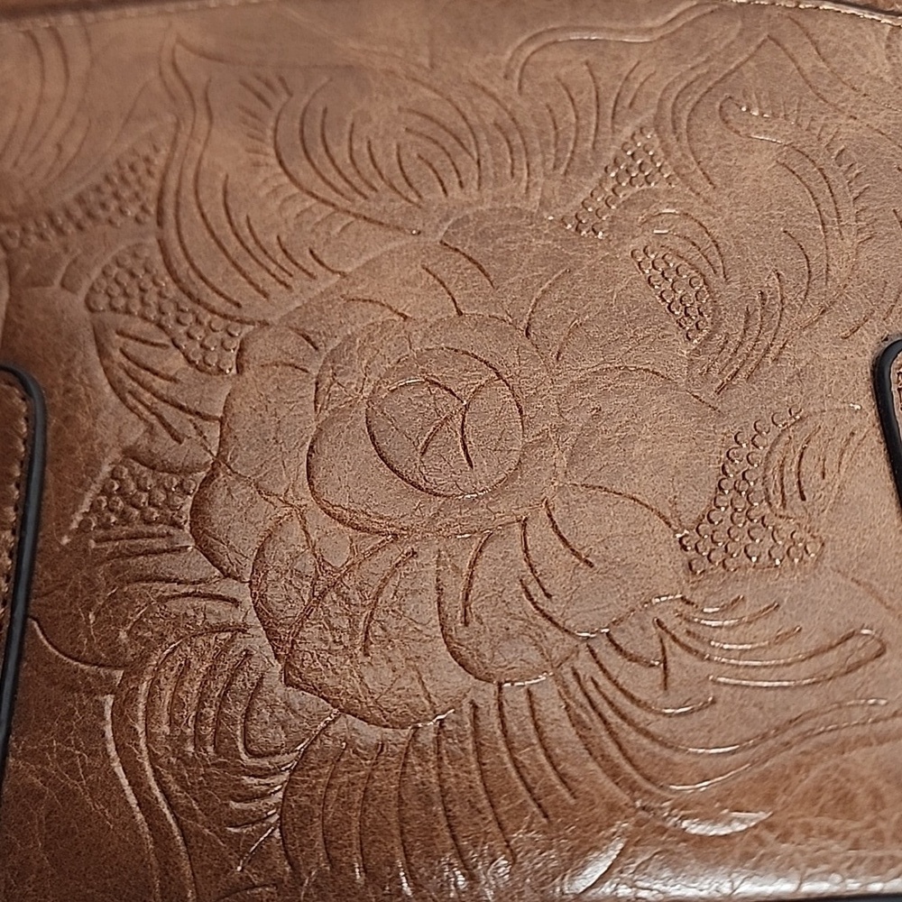 Elegant Brown Embossed Faux Leather Unisex Crossbody SaddleBag - Picture 2 of 9